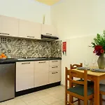 アパートホテル Kerkyra Island 4*