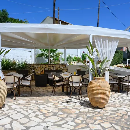 Kerkyra Island Lägenhetshotell 4*